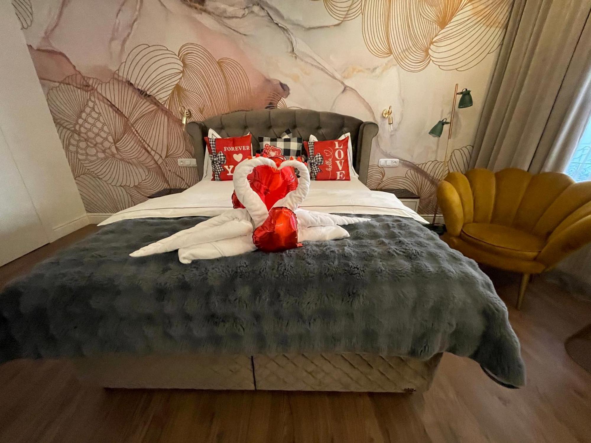Luxuroom Sibiu Bagian luar foto